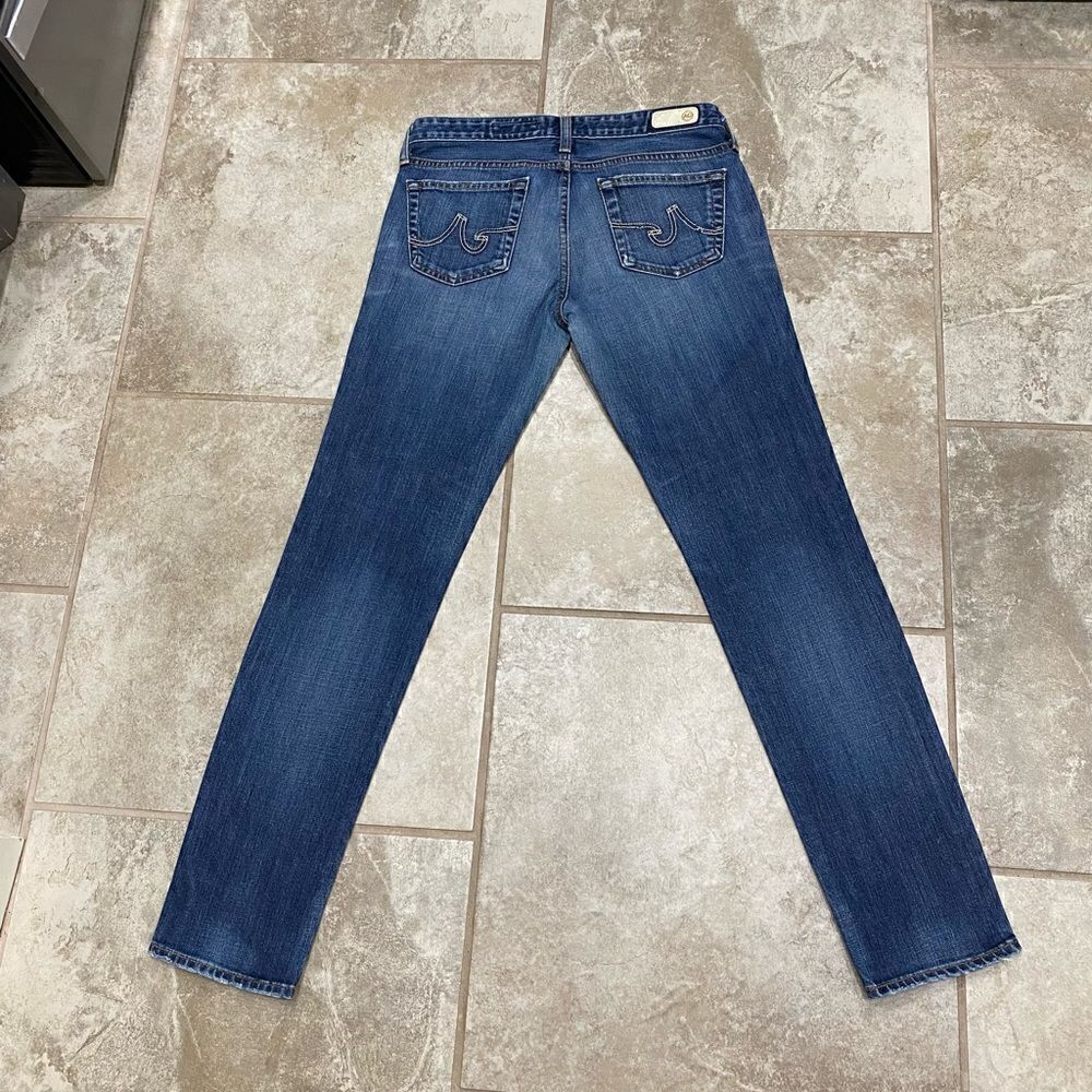 AG 27x31 The Stilt Cigarette Low Rise Distressed Stretch Skinny Jeans EUC - Picture 4 of 9